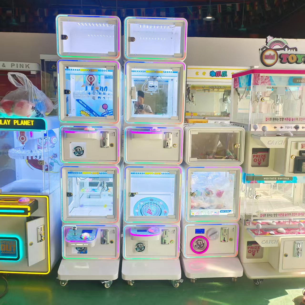 เครื่องเกมคีบตุ๊กตาขนาดใหญ่เชิ - Arcade Machine Profit บทวิจารณ์และราคา